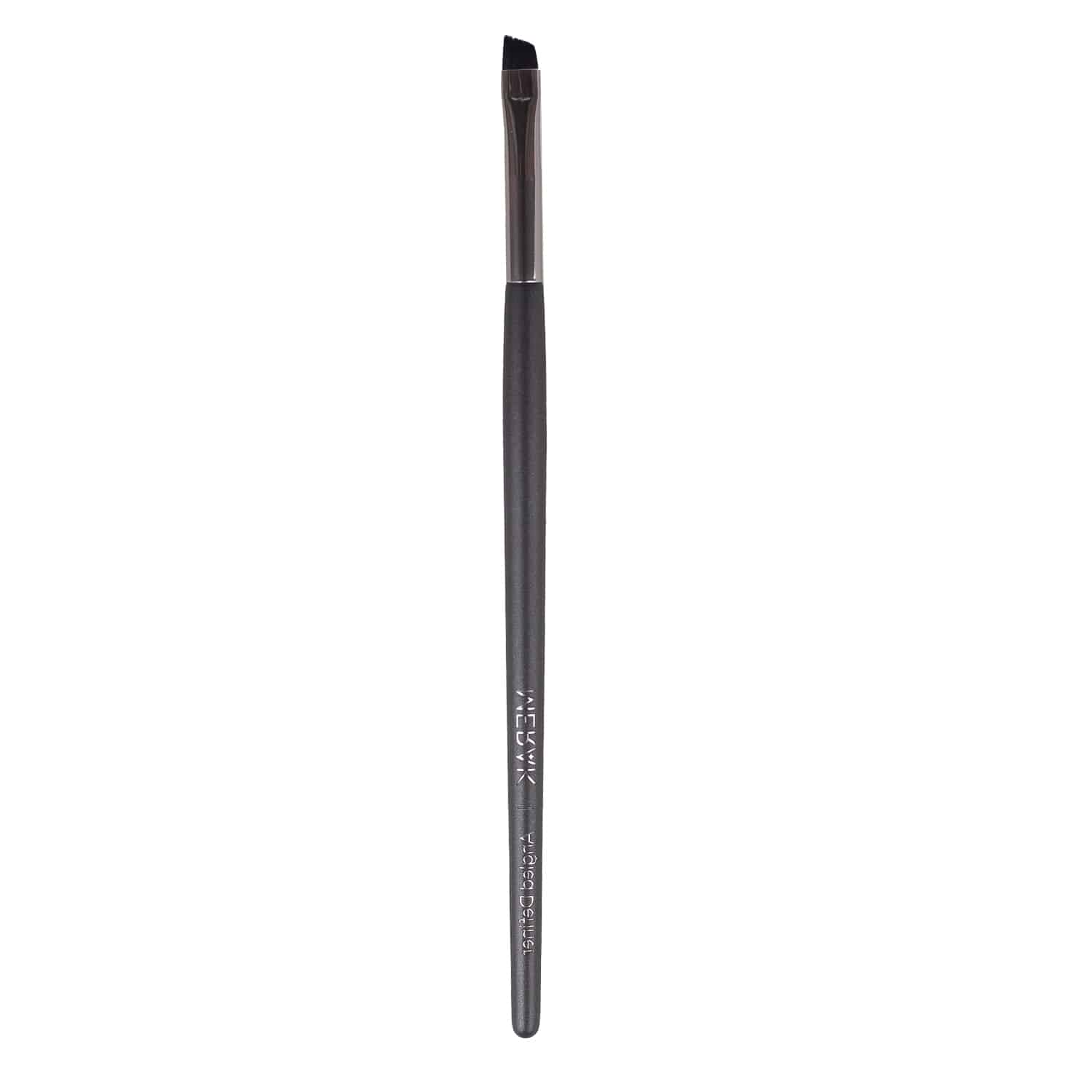 Merak Cosmetics Angled Brush