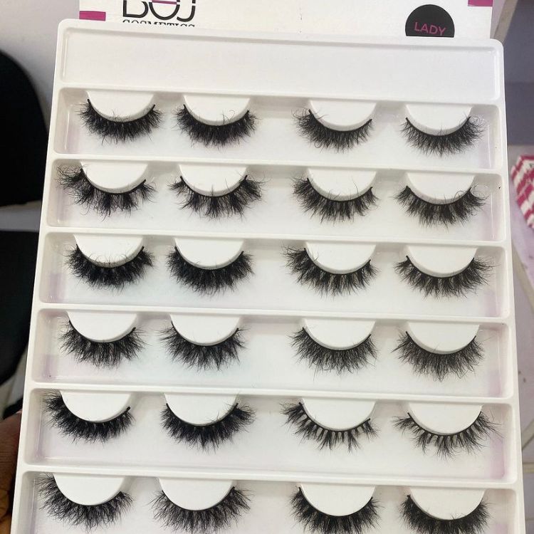Boj Cosmetics Lux Eye Lashes 14 In 1 (Lady)