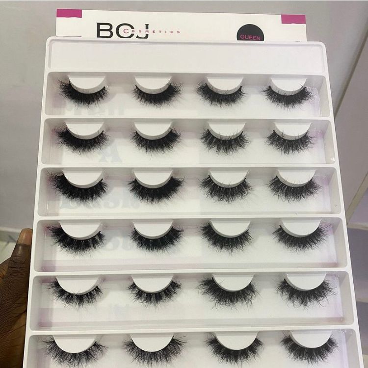 Boj Cosmetics Lux Eye Lashes 14 In 1 (Queen)